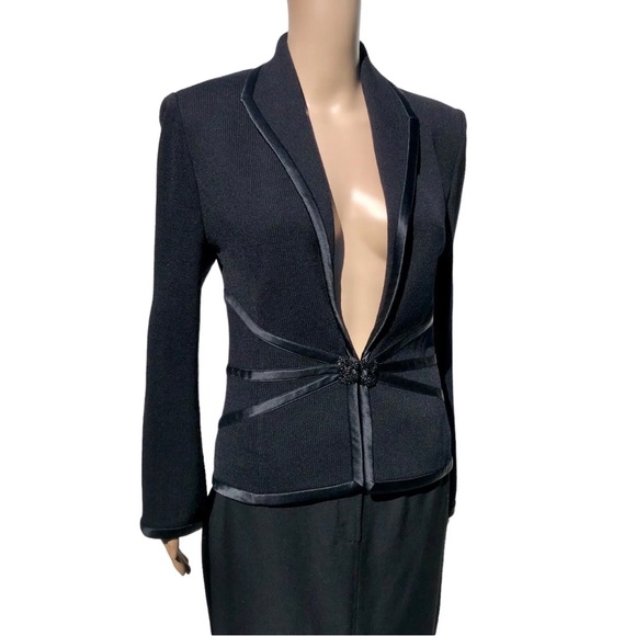 St. John Evening black knit “ tuxedo type” jacket with satin accents Sz 4 eu 36 - Picture 5 of 12
